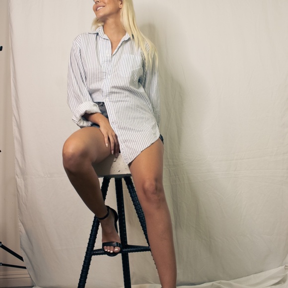 Zara Woman Blue White Stripe Button Down Shirt - Picture 2 of 8